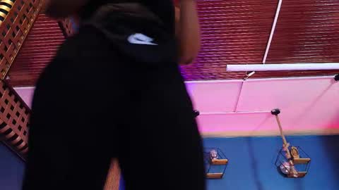 Cris  online show from February 10, 11:14 am