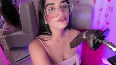 lana  foxx Model  independient online show from April 24, 11:07 pm