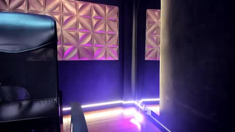 Lauren Hill  online show from April 20, 6:53 pm