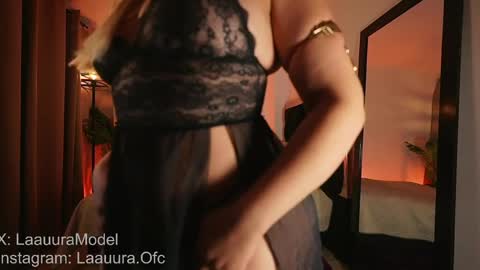 Only Fans  laauura online show from April 7, 10:09 pm