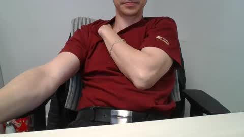 labelette007 online show from April 22, 9:44 am