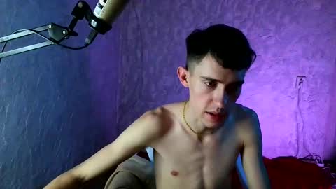 Marco online show from February 22, 1:22 am