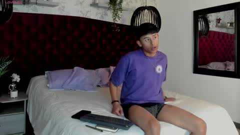 labrinthteasing online show from March 6, 8:16 pm