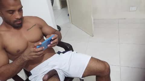 Bruno Smith online show from April 28, 4:06 am