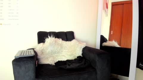 lace_victoria online show from February 7, 4:27 am