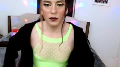 Lacey Phoenix online show from December 18, 1:55 am