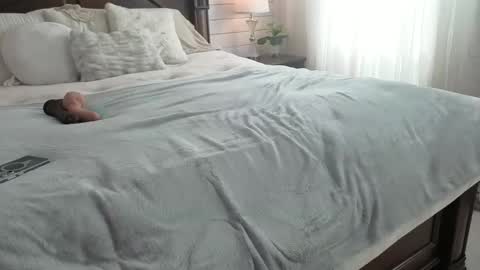 Snapshot of lacii_lo chatting on May 27, 4:04 pm lacii_lo online show from May 27, 4:04 pm