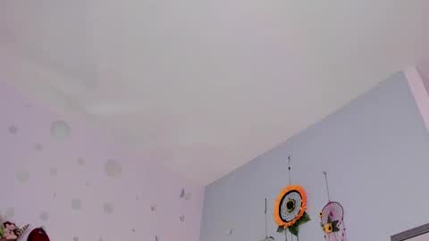 Snapshot of ladenandjuan chatting on December 8, 9:35 am Laden And Juan online show from December 8, 9:35 am