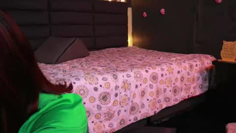 Snapshot of lady_boobs1 chatting on October 12, 1:32 pm Kathie Dicky online show from October 12, 1:32 pm