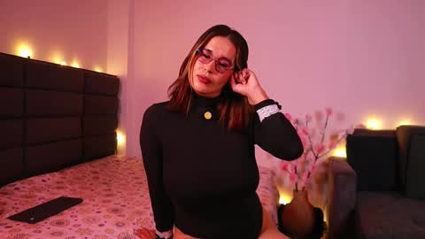 Snapshot of lady_boobs1 chatting on October 20, 2:28 pm Kathie Dicky online show from October 20, 2:28 pm