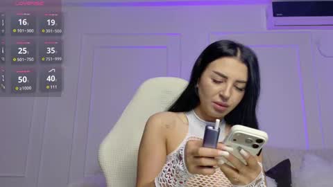 Snapshot of lady_charm__ chatting on May 28, 5:38 am Mira online show from May 28, 5:38 am