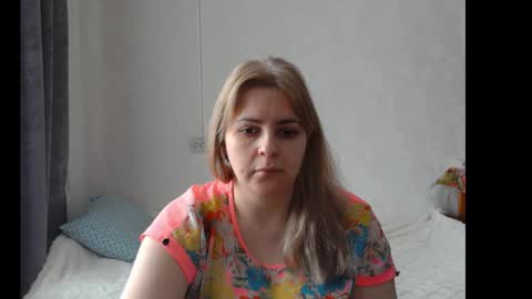 Snapshot of lady_cute_cat chatting on January 24, 4:27 am lady cute cat29 online show from January 24, 4:27 am