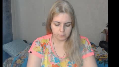 Snapshot of lady_cute_cat chatting on January 29, 9:23 am lady cute cat29 online show from January 29, 9:23 am