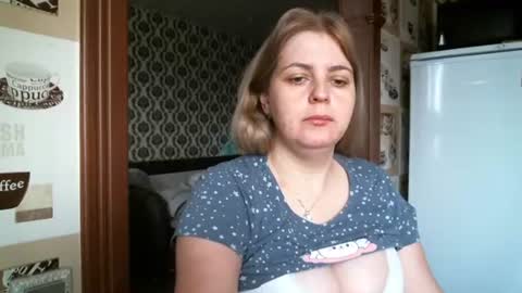 Snapshot of lady_cute_cat chatting on October 23, 2:22 am lady cute cat29 online show from October 23, 2:22 am