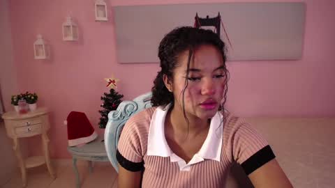 Karla - Instagram   lady karla1 online show from December 6, 1:11 pm