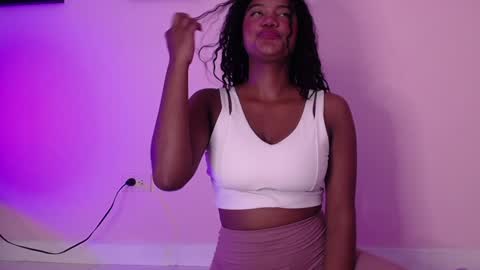 Karla - Instagram   lady karla1 online show from December 24, 12:11 am