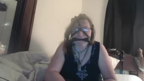 Snapshot of lady_delilah_ts chatting on January 5, 6:13 am Delilah-Catherine online show from January 5, 6:13 am