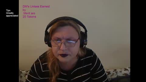 Snapshot of lady_delilah_ts chatting on November 9, 6:50 pm Delilah-Catherine online show from November 9, 6:50 pm