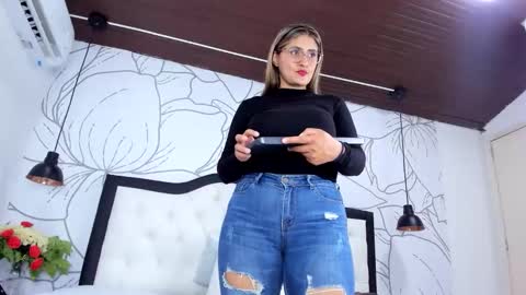 LADY  online show from May 23, 2:28 am