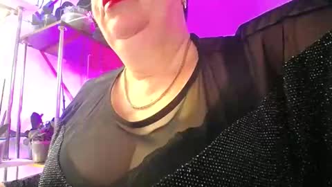 Lady Gloria online show from January 14, 6:41 am