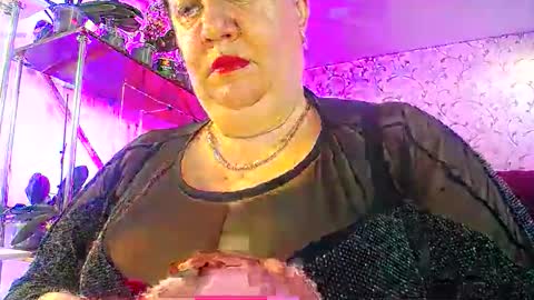 Lady Gloria online show from April 5, 5:15 am