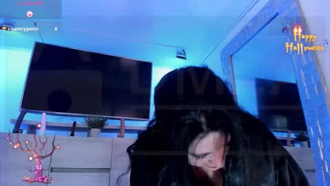 Snapshot of lady_hellen chatting on November 13, 8:52 pm online show from November 13, 8:52 pm