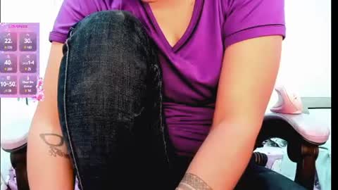 Snapshot of lady_jhana chatting on July 2, 11:38 am Jhana online show from July 2, 11:38 am