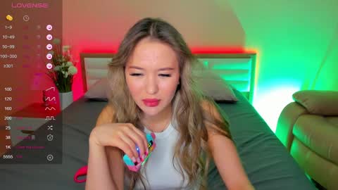 Krissy online show from December 29, 3:11 am