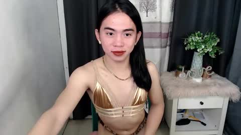 lady_marj000 online show from October 22, 10:20 pm
