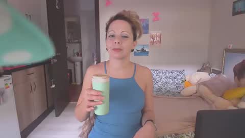 lady_smile69 online show from March 11, 11:33 am