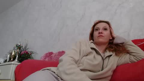 Sima Ladybigsmile online show from April 12, 10:31 am