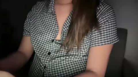 Aria online show from December 12, 8:14 am