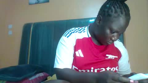 lindah32 online show from February 22, 9:46 pm