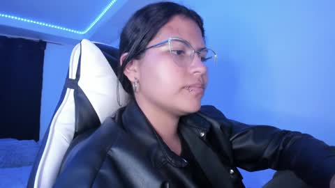  Lady  online show from February 27, 3:25 am