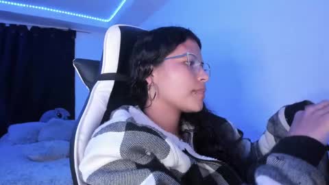  Lady  online show from March 10, 5:11 am