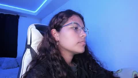  Lady  online show from November 16, 2:50 am