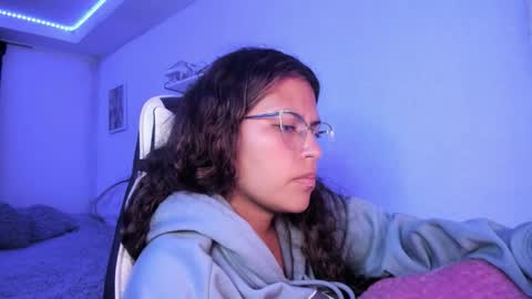  Lady  online show from February 14, 6:10 am