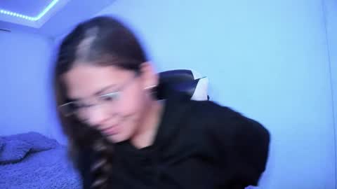  Lady  online show from February 25, 3:05 am