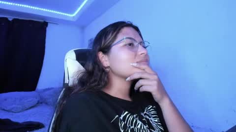  Lady  online show from March 14, 5:57 am