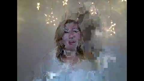 ladycharisma online show from April 18, 7:29 pm