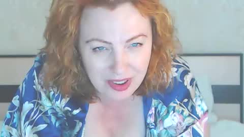 Snapshot of ladyelizabeth777 chatting on December 5, 12:22 pm Beth online show from December 5, 12:22 pm