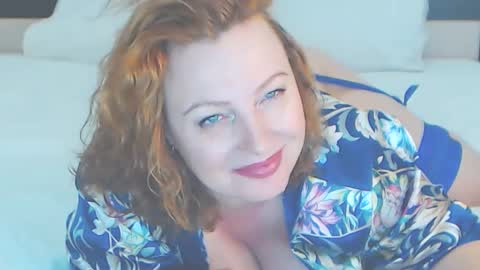 Snapshot of ladyelizabeth777 chatting on December 8, 8:51 am Beth online show from December 8, 8:51 am