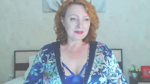 Snapshot of ladyelizabeth777 chatting on December 23, 10:21 am Beth online show from December 23, 10:21 am