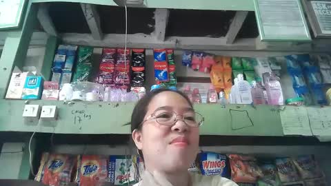 Snapshot of ladyjasanne chatting on February 21, 12:38 am zia online show from February 21, 12:38 am