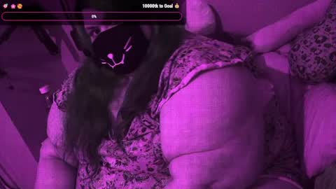 ladykitsunebig online show from May 6, 9:31 pm