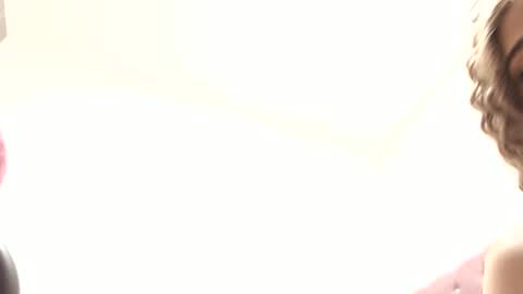 rubii  online show from April 21, 12:34 am