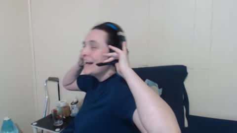 LadySlate online show from February 26, 5:53 am