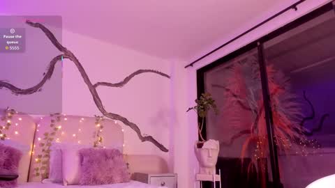 Snapshot of ladysweetts chatting on September 26, 7:12 am Lady online show from September 26, 7:12 am