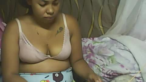 LadyXSnakes online show from February 19, 4:01 am