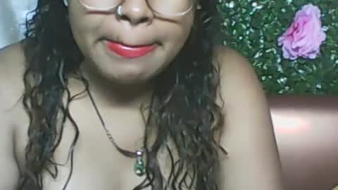 LadyXSnakes online show from November 9, 8:34 am